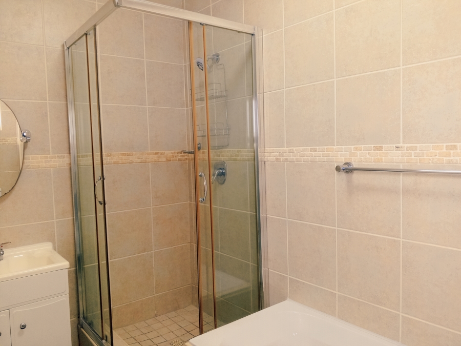 2 Bedroom Property for Sale in Reebok Western Cape